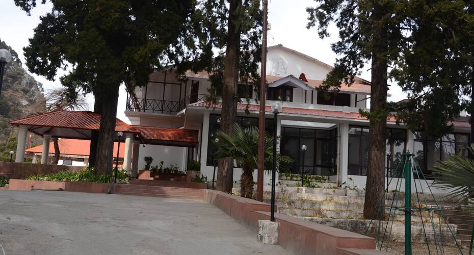 Hotel Connaught Castle, Mussoorie 2